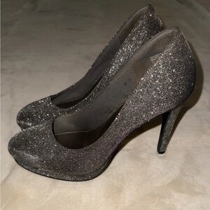 Fioni Night Women’s Grey Glitter Heels- Size 10